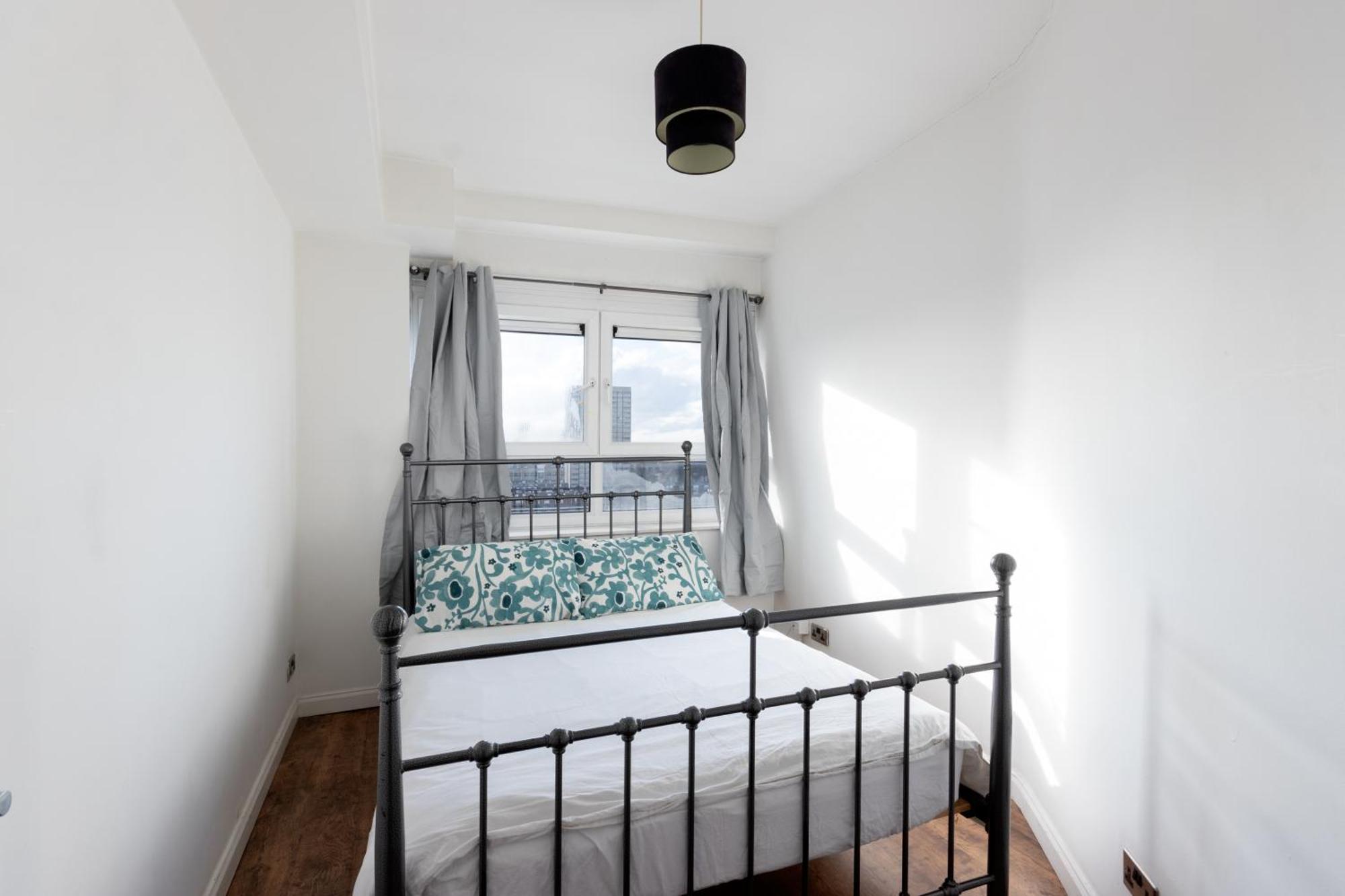2 Bed Bethnal Green Penthouse Лондон Экстерьер фото